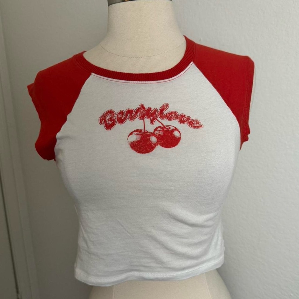 Divided baby tee !
